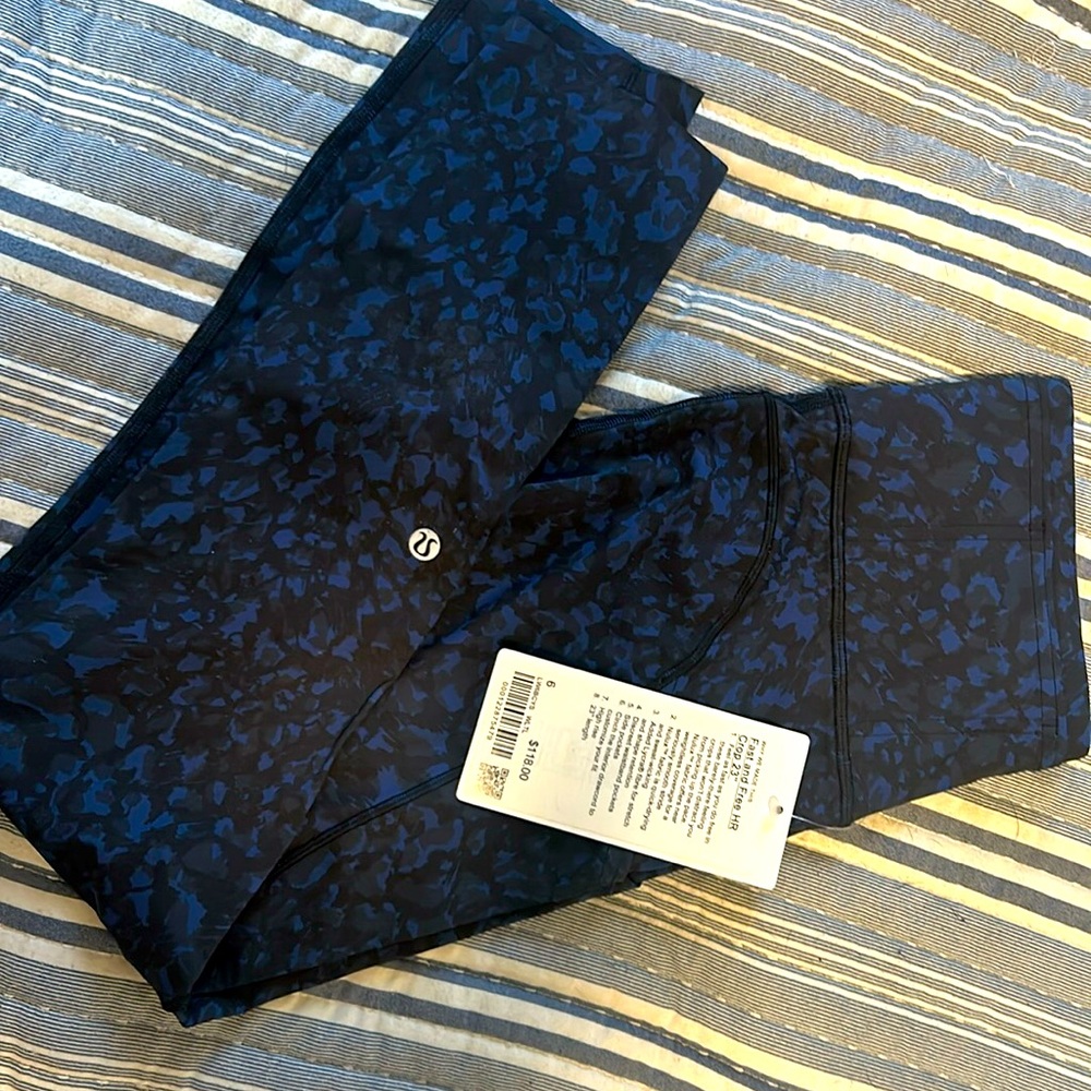 Lululemon Fast and Free HR Crop Leggings 💙
